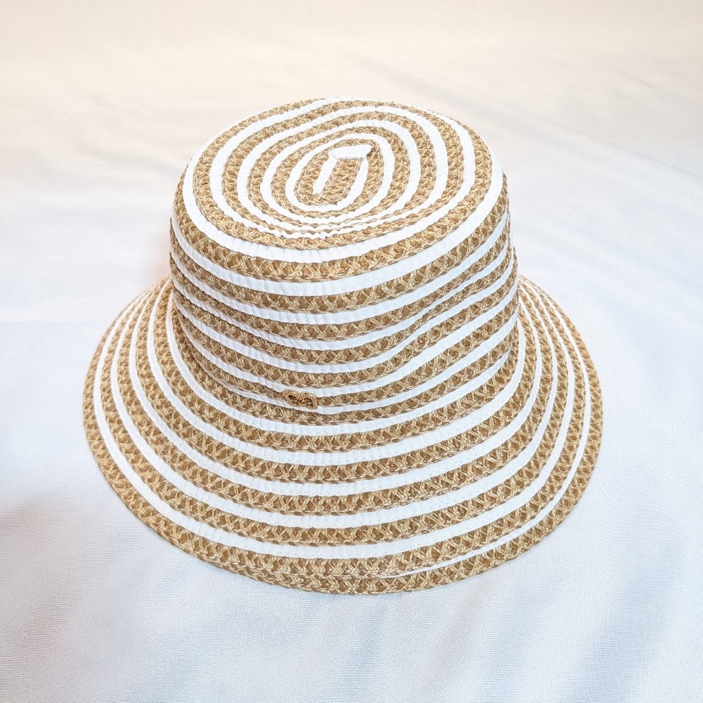 Eric Javits Packable UPF 50+ Bucket Hat